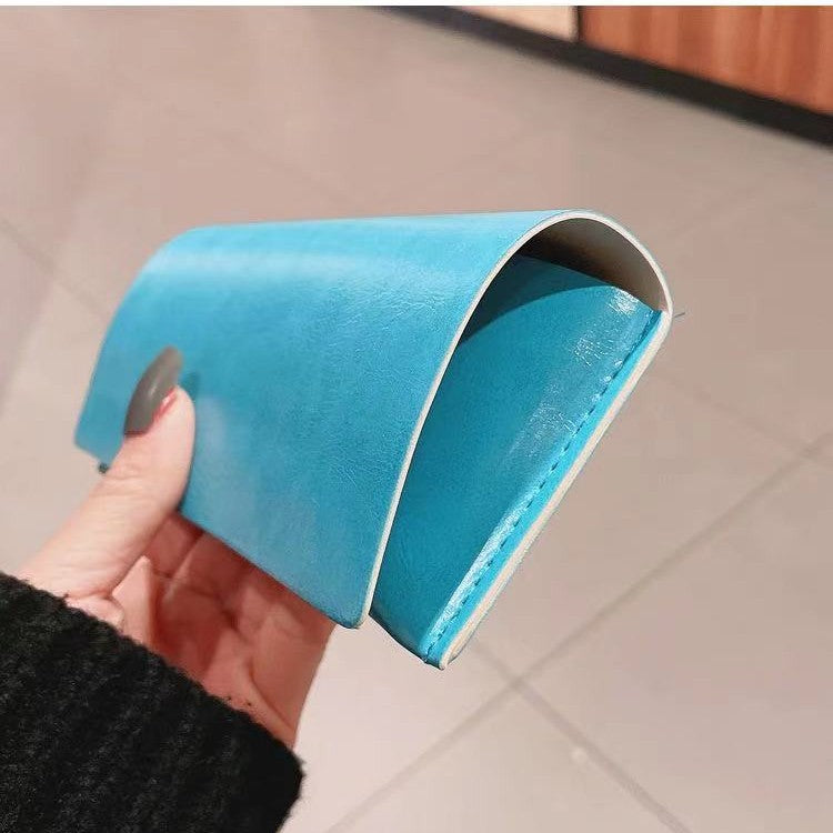 Compact Leather Wallet Bowlift