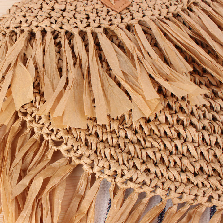 Bast crossbody bag with fringed design Bowlift