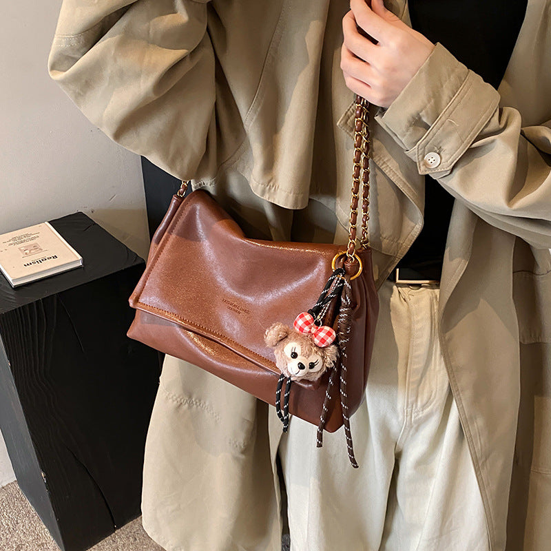 Chic Leather Crossbody Purse Bowlift