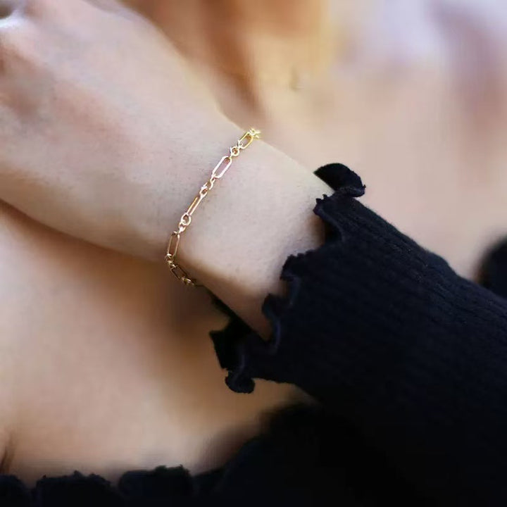 Elegant Silver Link Bracelet Bowlift