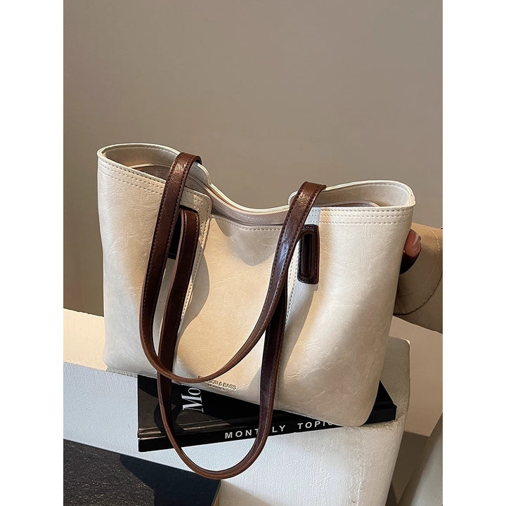 Sleek Business Tote Bag Bowlift