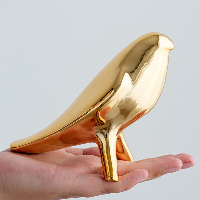 Elegant Artificial Ceramic Bird Sculpture Bowlift
