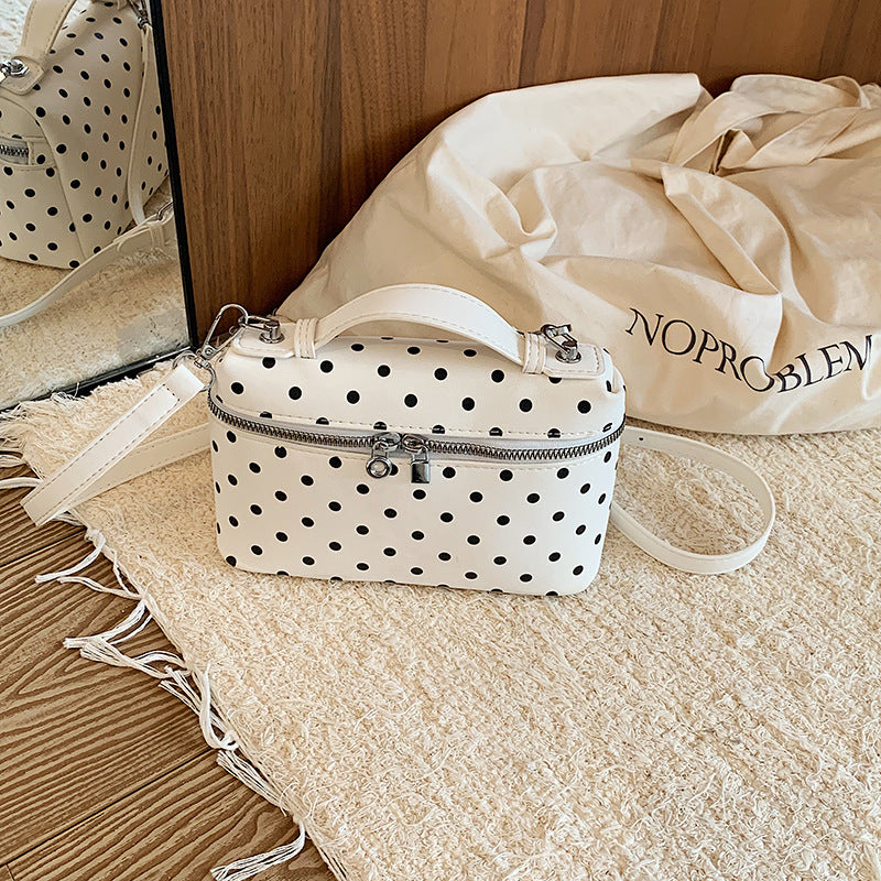 Polka Dot Fashion Handheld Carrier Bowlift
