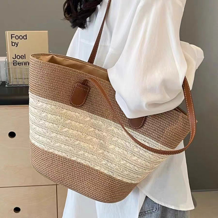 Elegant straw bag Bowlift