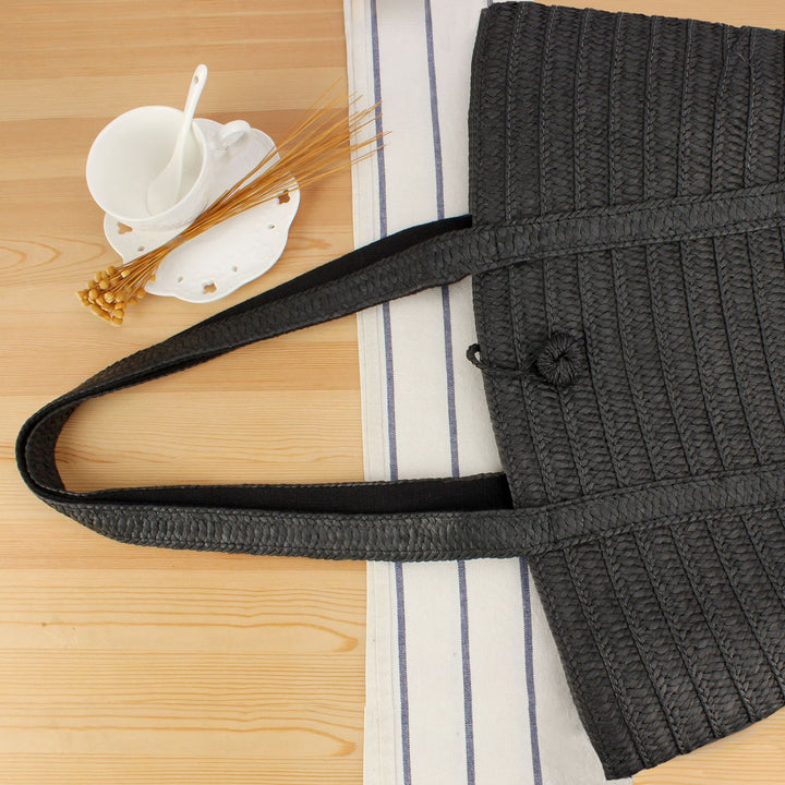 Stylish Tote Bag Made of Woven Natural Material Bowlift
