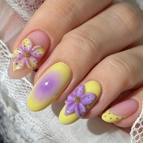 Premium Artificial Nails with intricate floral decorations Bowlift