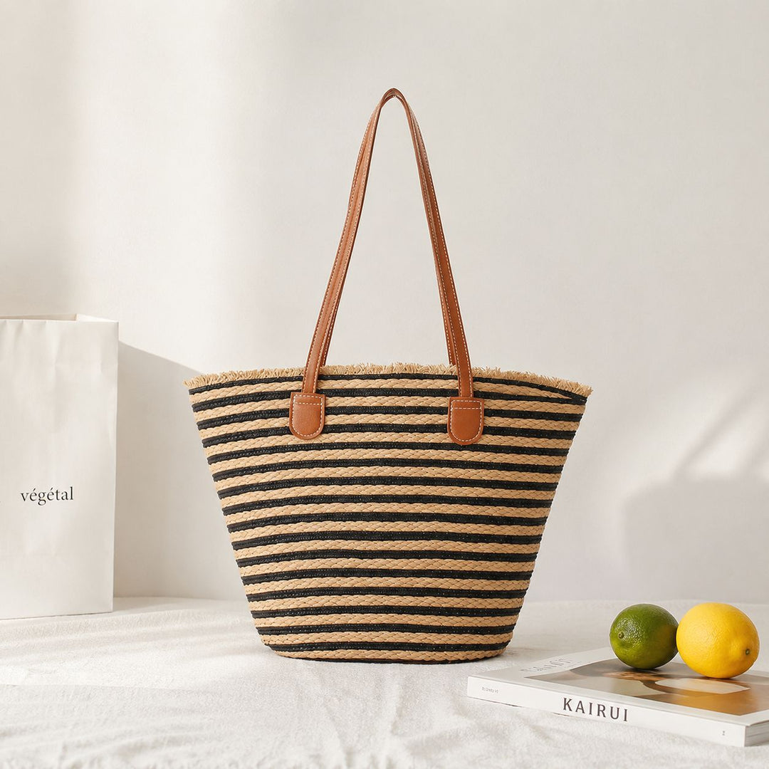 Elegant Bast shoulder bag with leather handles Bowlift