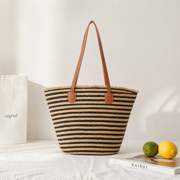 Elegant Bast shoulder bag with leather handles Bowlift