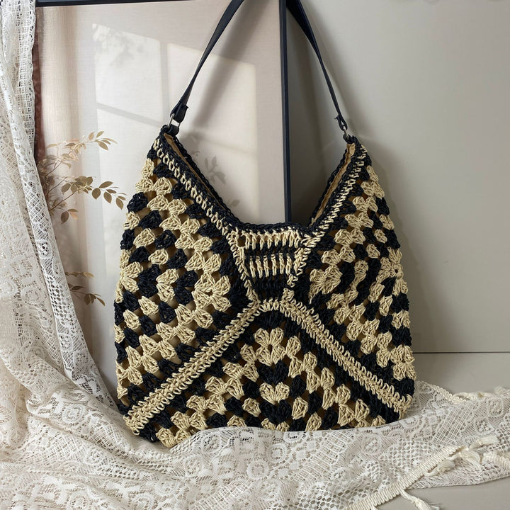 Handcrafted basket bag with unique circular pattern Bowlift