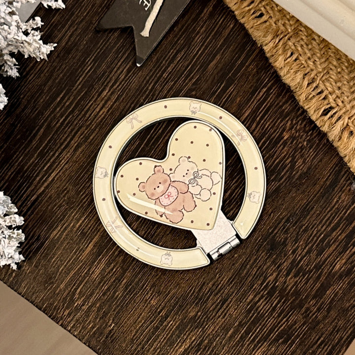 Hand mirror in heart-shaped design with cute bear motif Bowlift