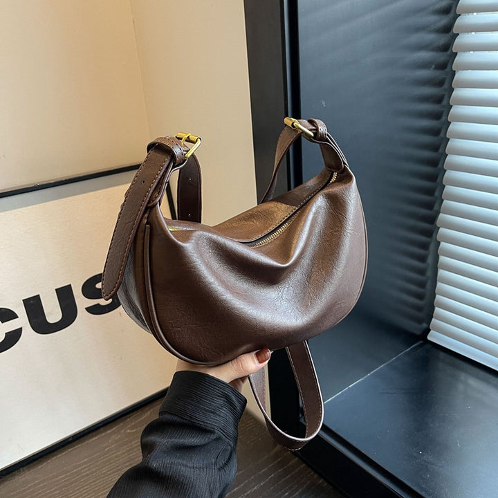 Elegant Curved Crossbody Bag Bowlift