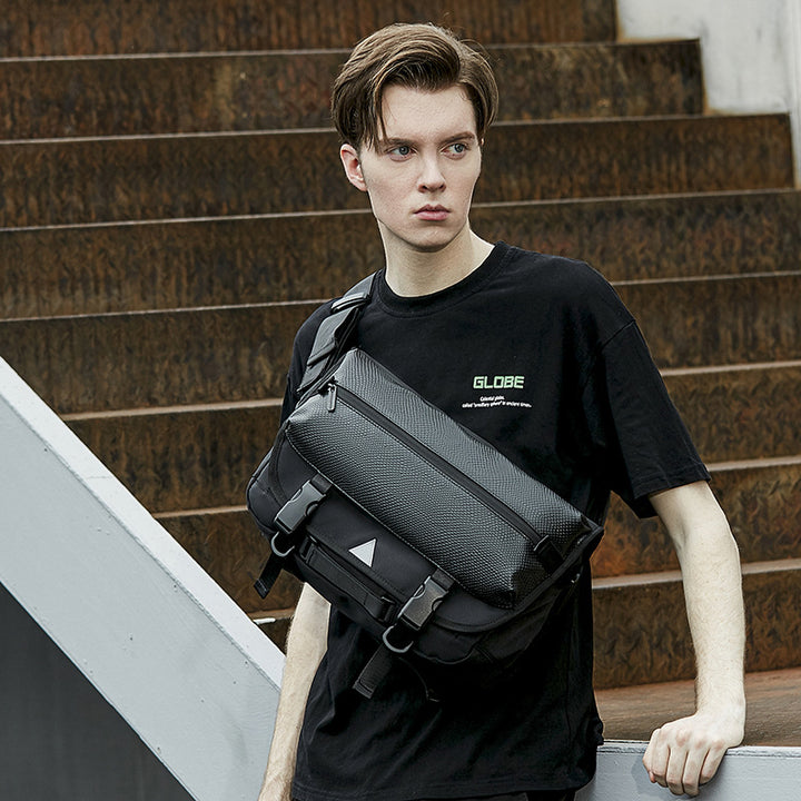Multifunctional Urban Messenger Bag Bowlift