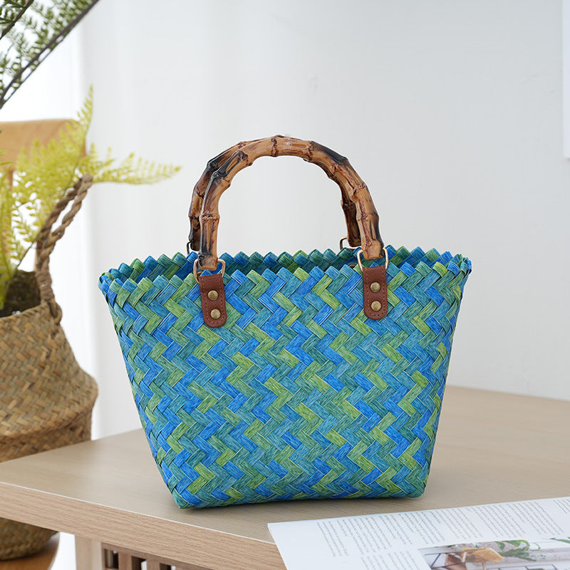 Handbag Made of Woven Bast Bowlift
