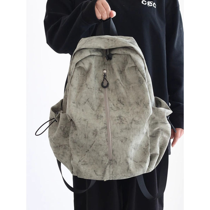 Versatile Multi-Pocket Commuter Backpack Bowlift