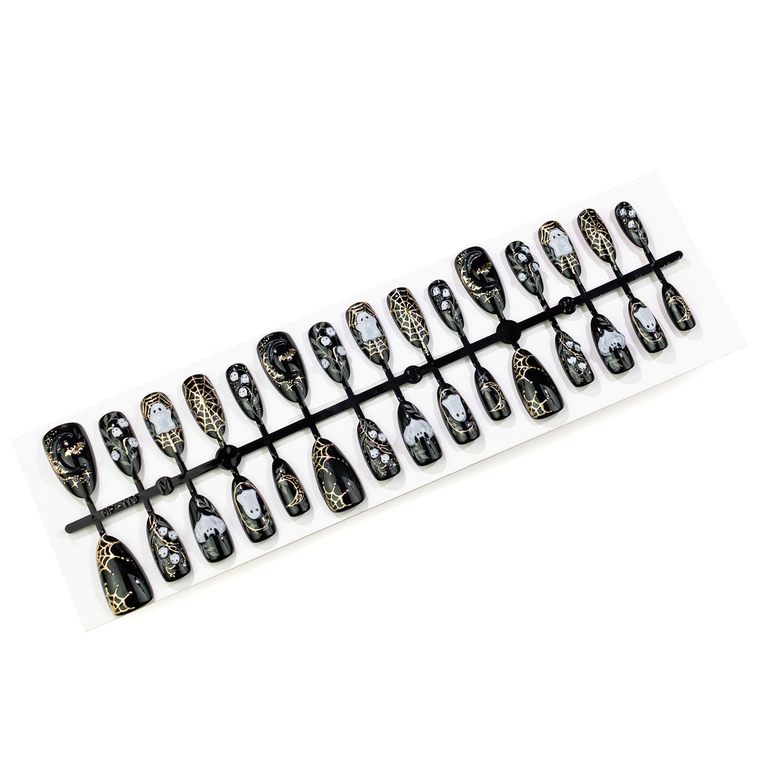 Gothic-Themed Press-On Nail Set