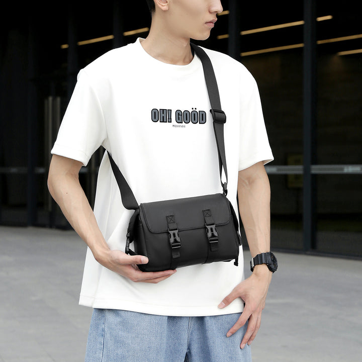 Modular Messenger Bag with Water-Repellent Material and Adjustable Shoulder Strap Bowlift