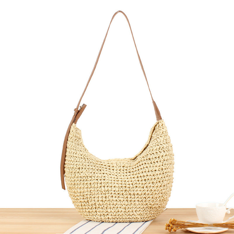 Shoulder bag made of handcrafted natural material Bowlift