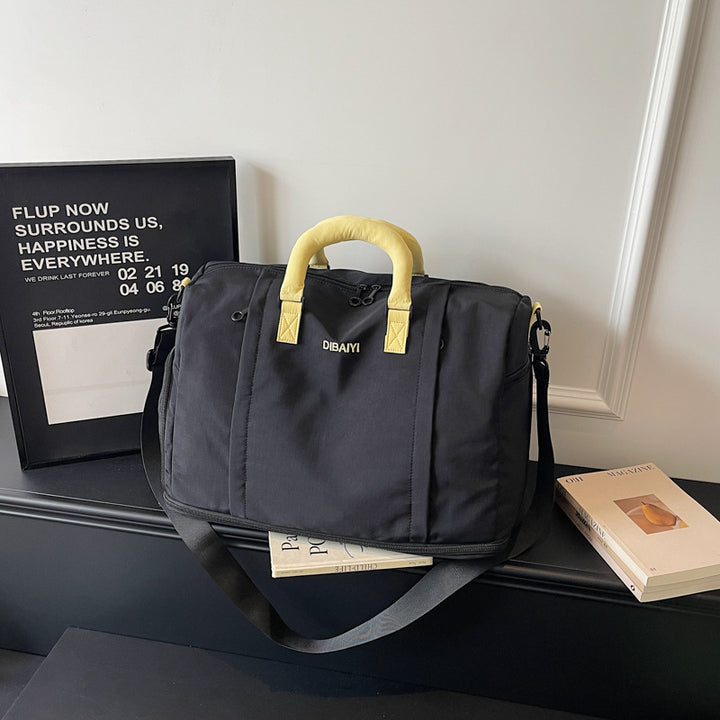 Versatile Weekender Travel Tote