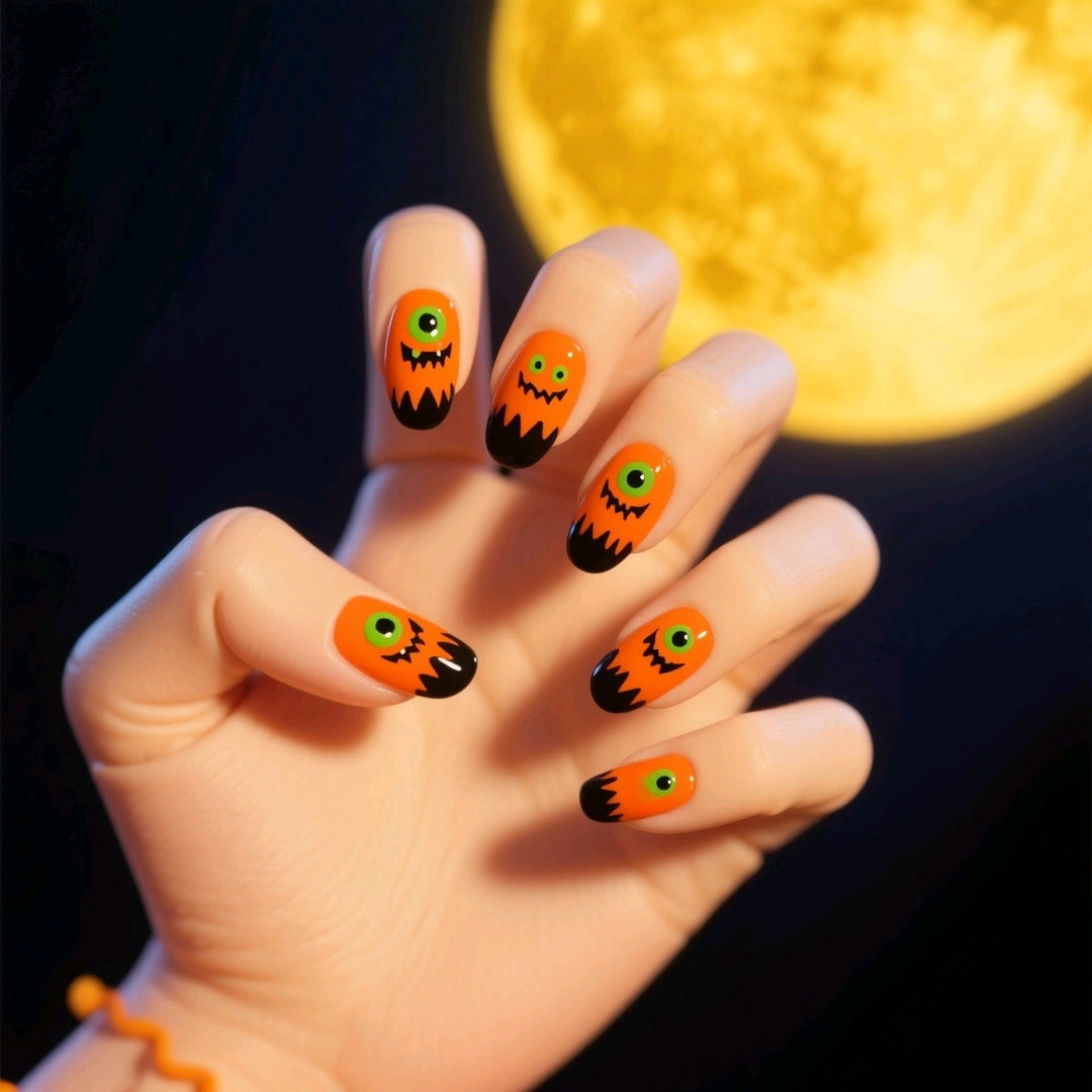 Artificial nails with creepy skull design Bowlift