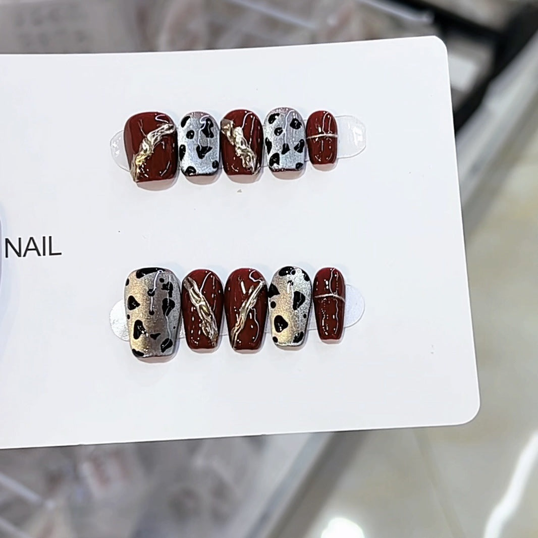 Stylish Press-On Nail Art Set with Unique Patterns Bowlift