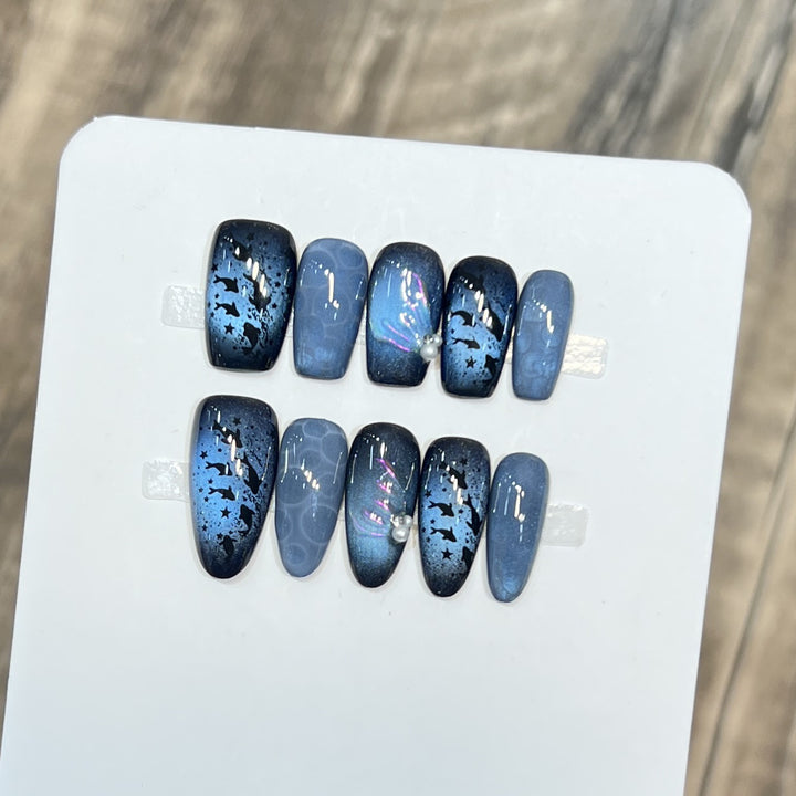 Artistic Press-On Nail Set with Starry Night Design Bowlift