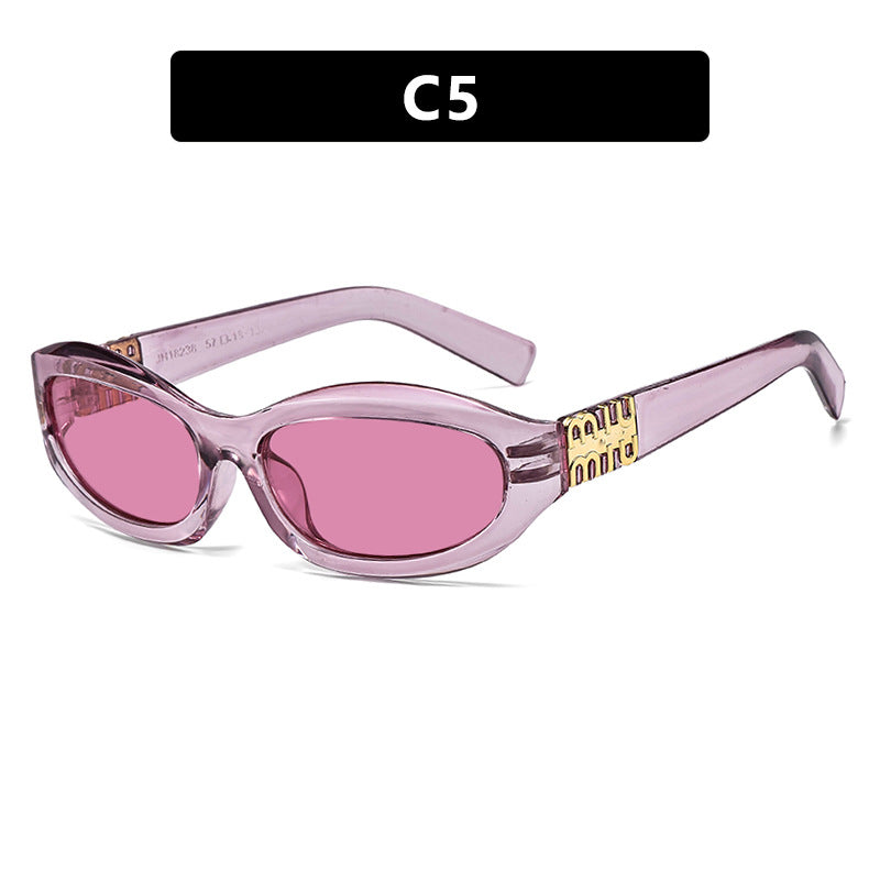 Women’s fashionable sunglasses in a curved design with luxurious details Bowlift