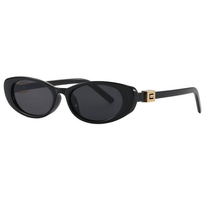 Women Cat-Eye Sunglasses with Stylish Frame and Luxurious Accents Bowlift