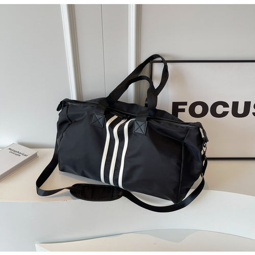 Sporty Travel Bag Bowlift