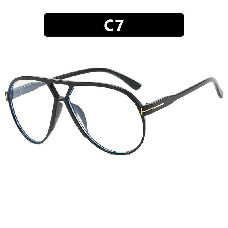 Women's fashionable sunglasses in stylish pilot look Bowlift