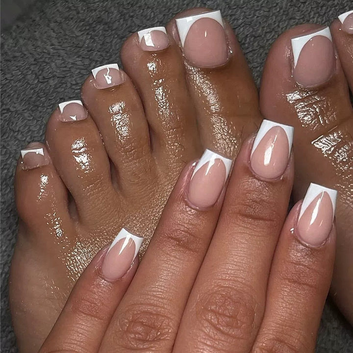 Premium French Tip Nail Set Bowlift