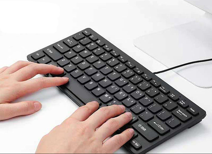 Compact Wired Keyboard Bowlift