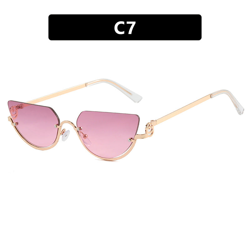 Ladies Cat-Eye Sunglasses with Gold-Colored Metal Frame and UV Protection Bowlift