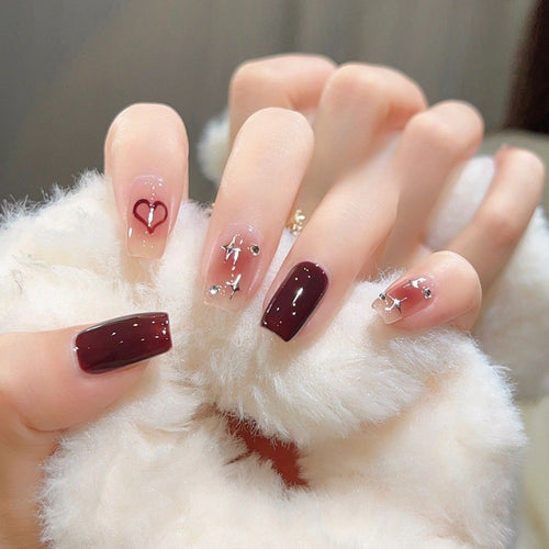 Artistic Heart Design Press-On Nail Set Bowlift