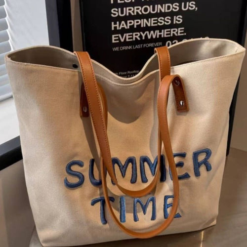 Beach bag with embroidered summer motif Bowlift