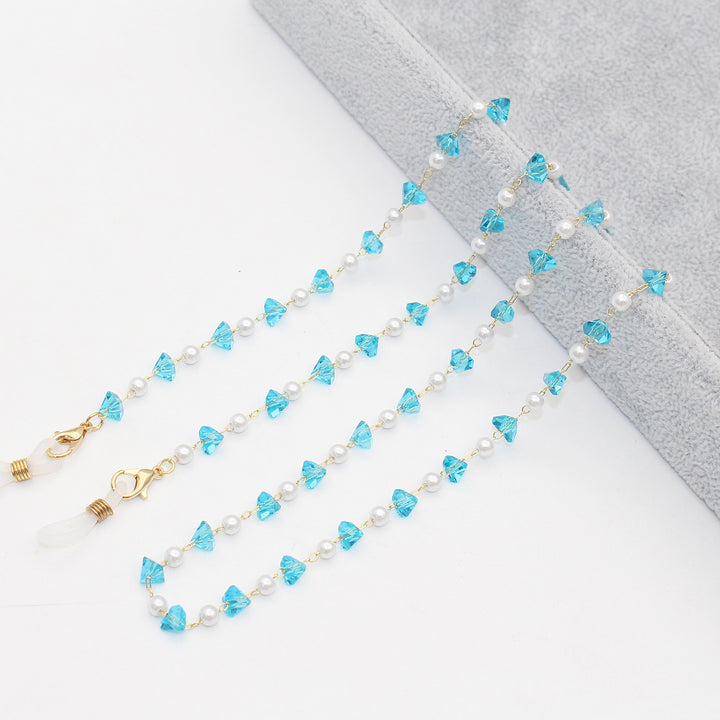 Stylish Pearl and Crystal Eyewear Chain Bowlift