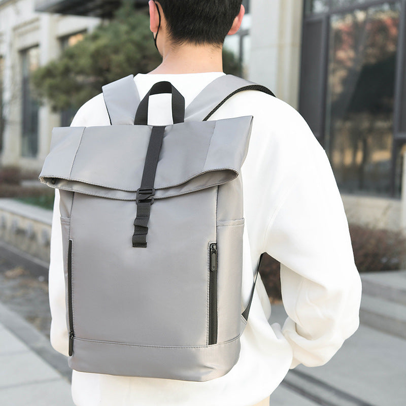 Urban Backpack with Multifunctional Rolltop Closure Bowlift