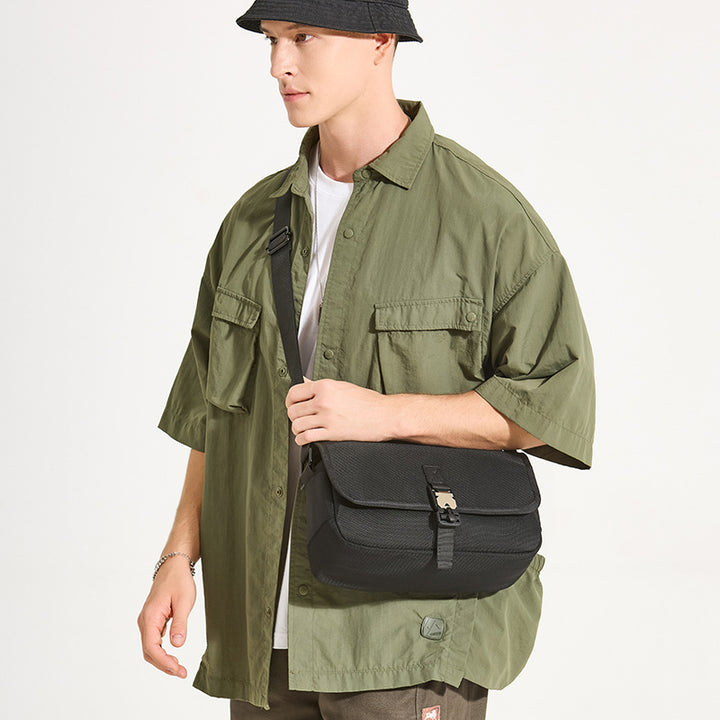 Urban Tactical Shoulder Bag Bowlift