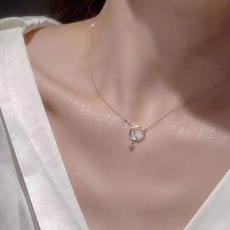 Celestial Charm Pendant Necklace Bowlift