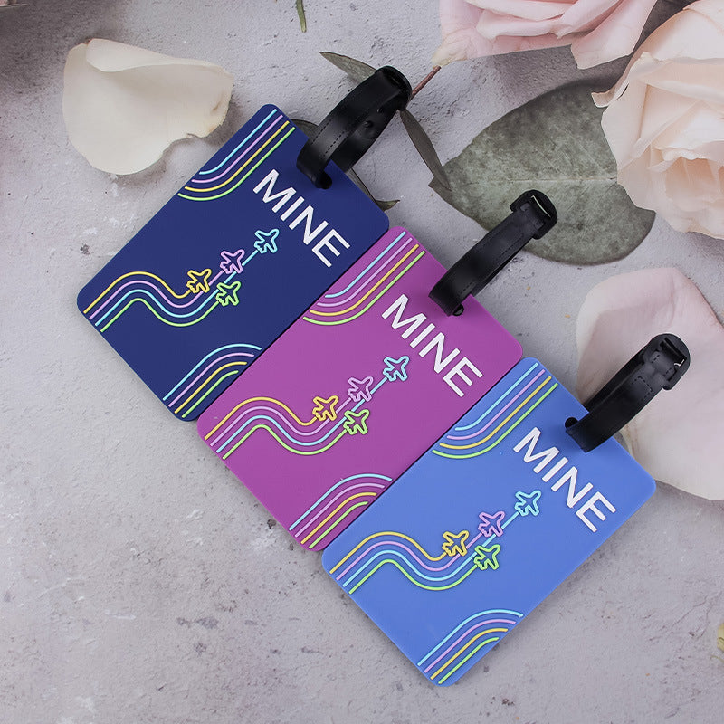 Travel-Themed Luggage Tag Bowlift
