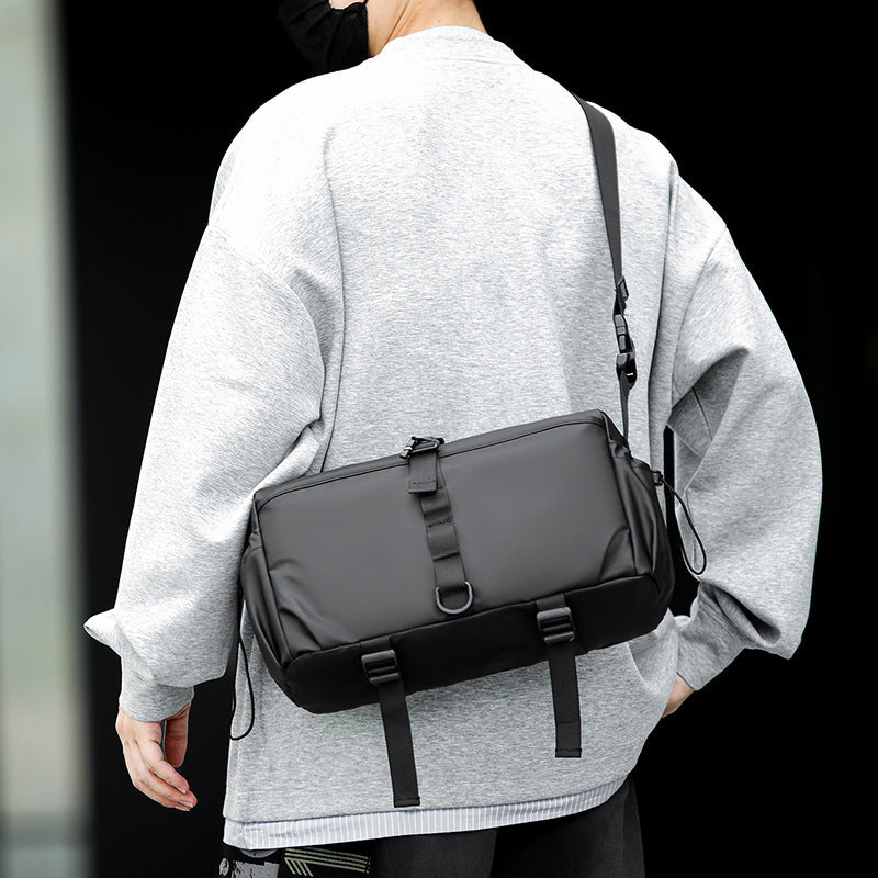 Versatile Waterproof Messenger Bag Bowlift