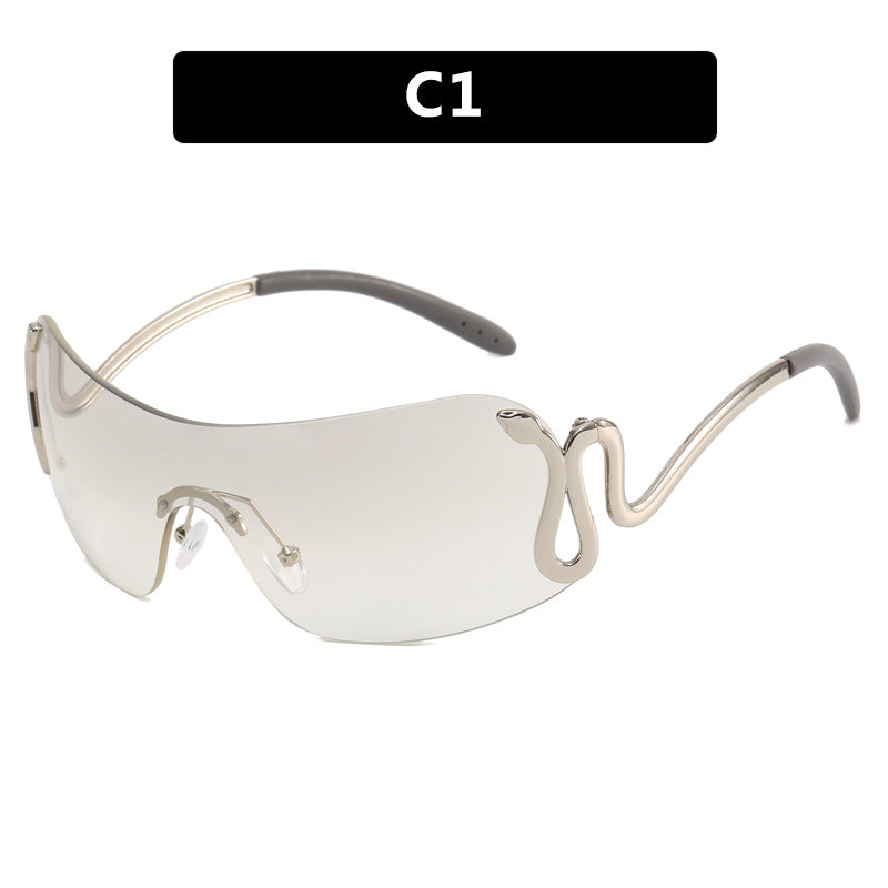 Ladies futuristic sports sunglasses with playful design Bowlift