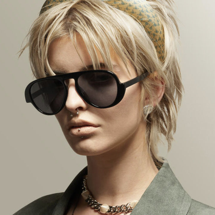 Women's sunglasses with unique retro frame and UV protection Bowlift
