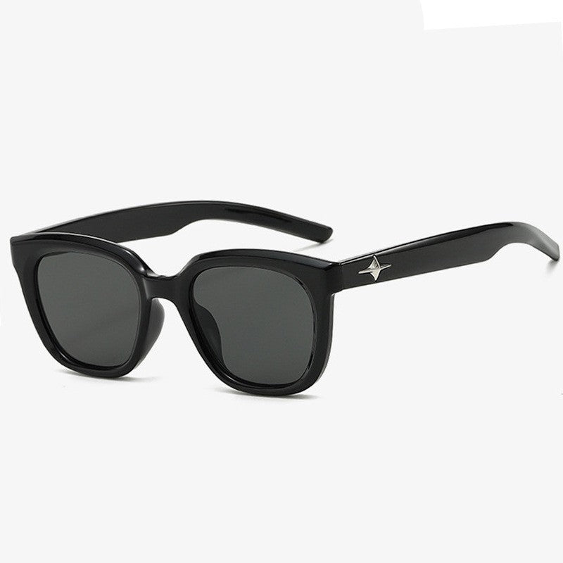 Women’s fashionable square sunglasses with UV protection filter and sturdy frame Bowlift