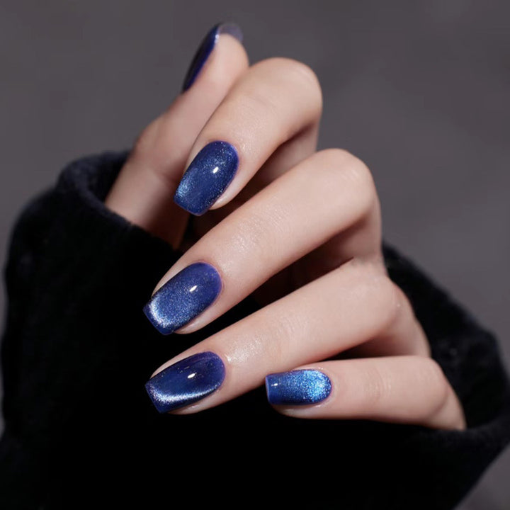 Glittery Gel Nail Art Bowlift