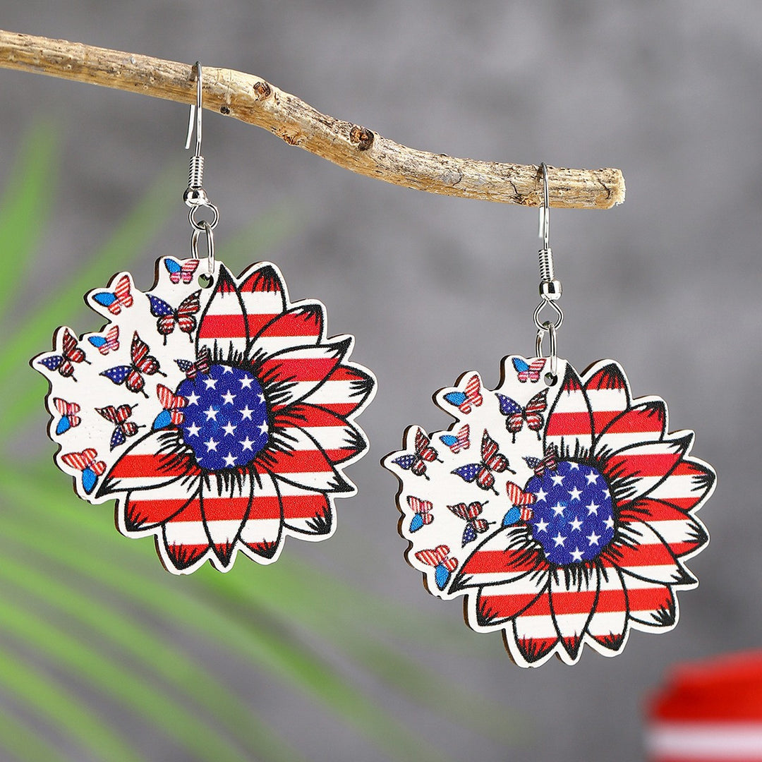 Women's handmade acrylic earrings can holder with patriotic flag motif and fish hook closure Bowlift