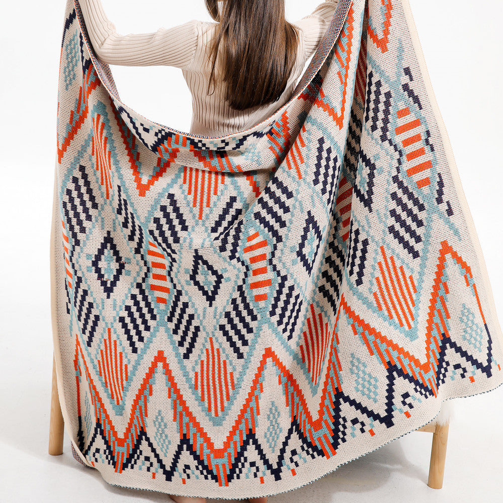 Aztec Patterned Knit Throw Blanket Bowlift