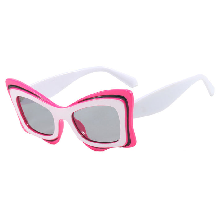 Women's oversized sunglasses in extravagant design Bowlift