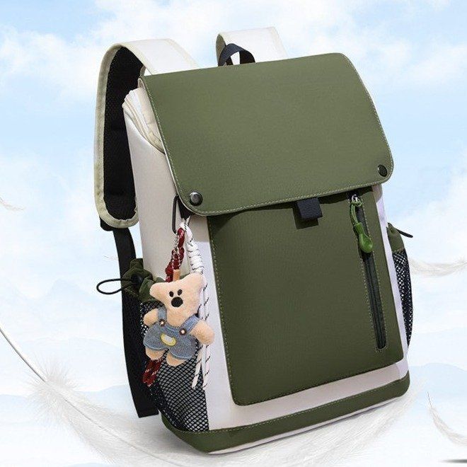 Urban and Functional Everyday Backpack Bowlift