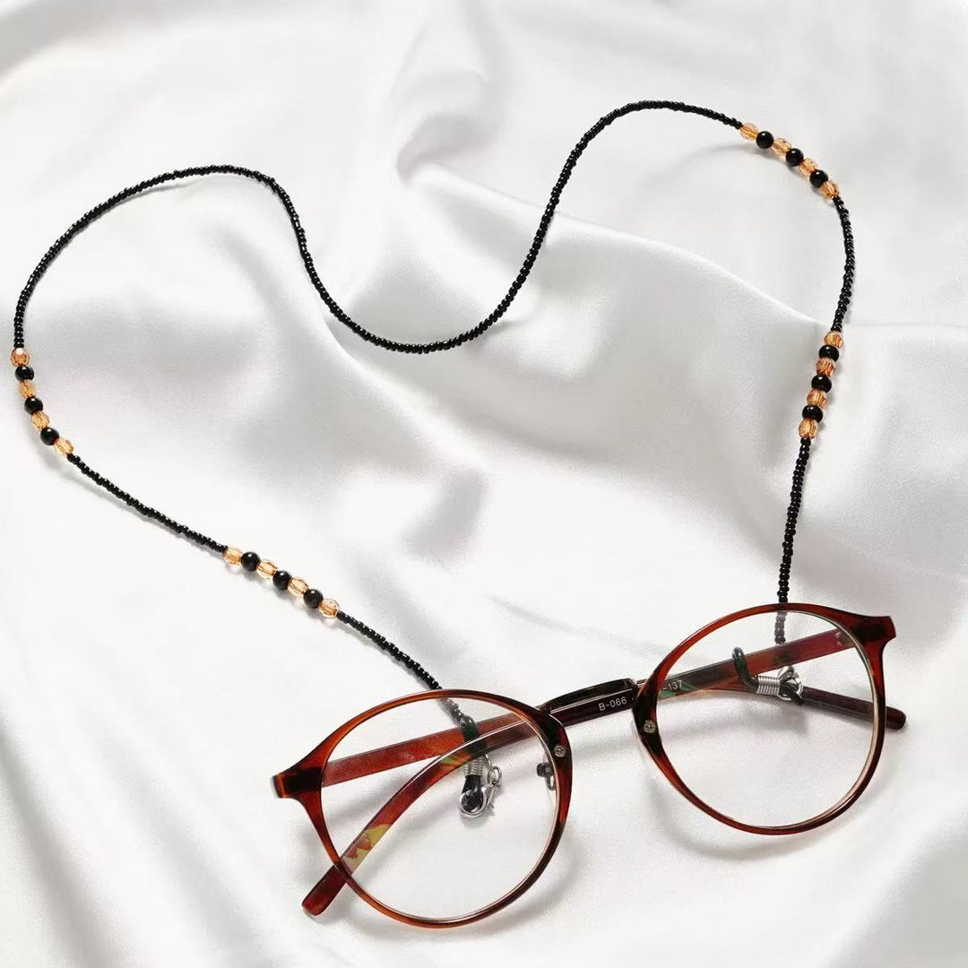Beaded Eyewear Chain with Adjustable Length Bowlift