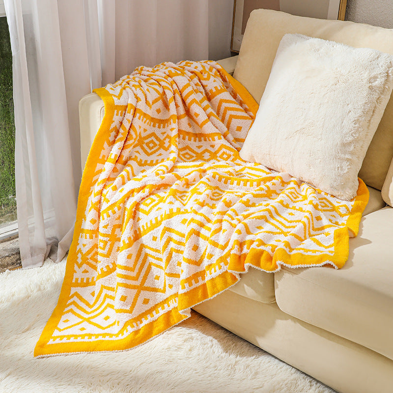 Decorative Throw Blanket Bowlift